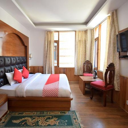 Oyo 10255 Hotel Red Apple Manāli Екстериор снимка